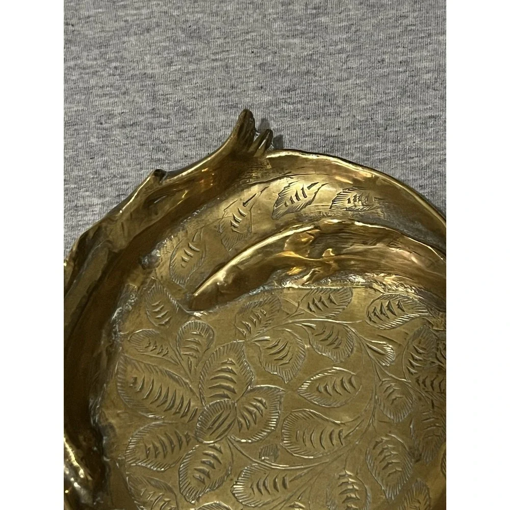 Vintage Sarna Brass 156T Brass Decorative Plate dish 2 fish